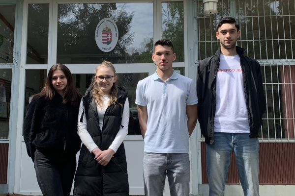 ORSZÁGOS DÖNTŐBE JUTOTT A KÓS VÁLLALKOZÁSI ÜGYVITELI ÜGYINTÉZŐ CSAPATA