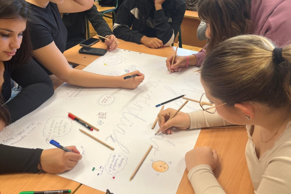 DIÁKOK HANGJA PROJEKTNAP A KÓSBAN